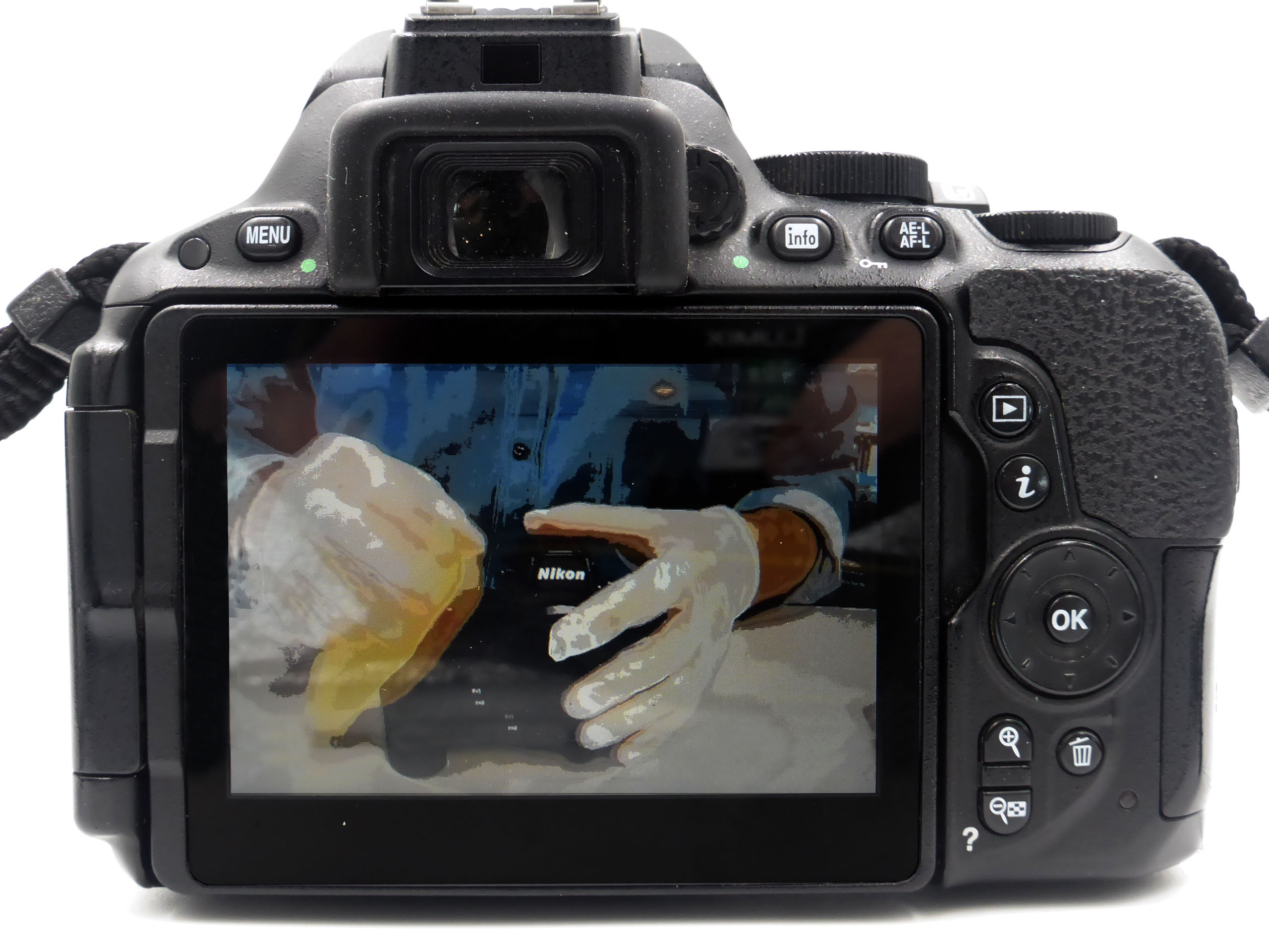 Nikon F4 35 Mm Argentique SLR Pour Réparation – Fuite écran LCD, Reste OK – Noir