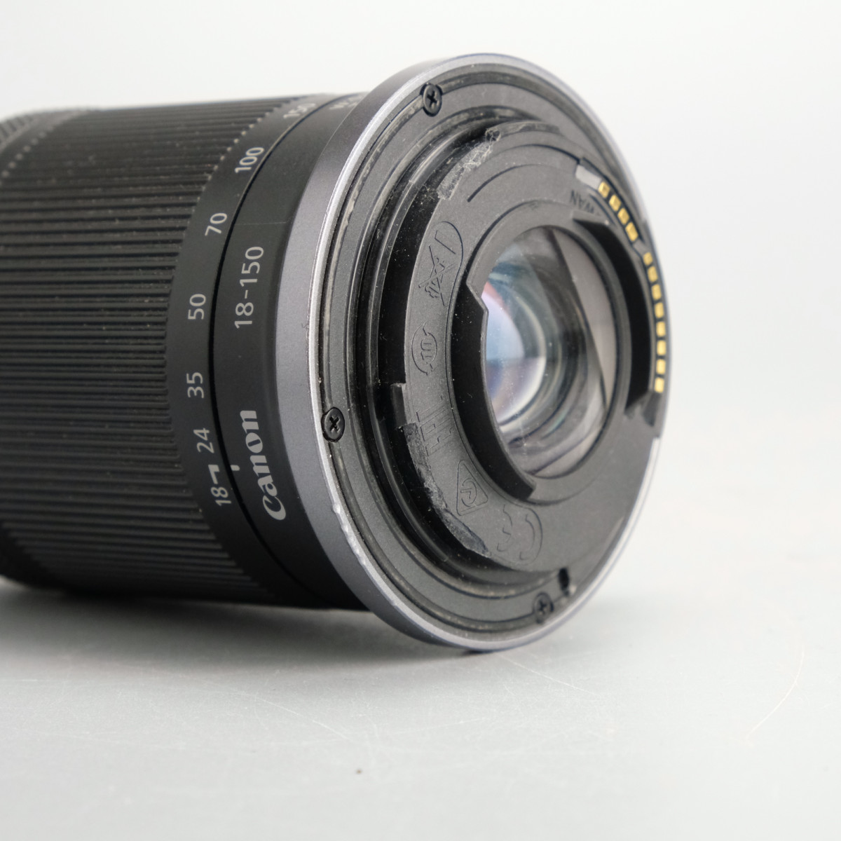 Monture arrachée Canon RF-S 18-150mm — Pannes fréquentes